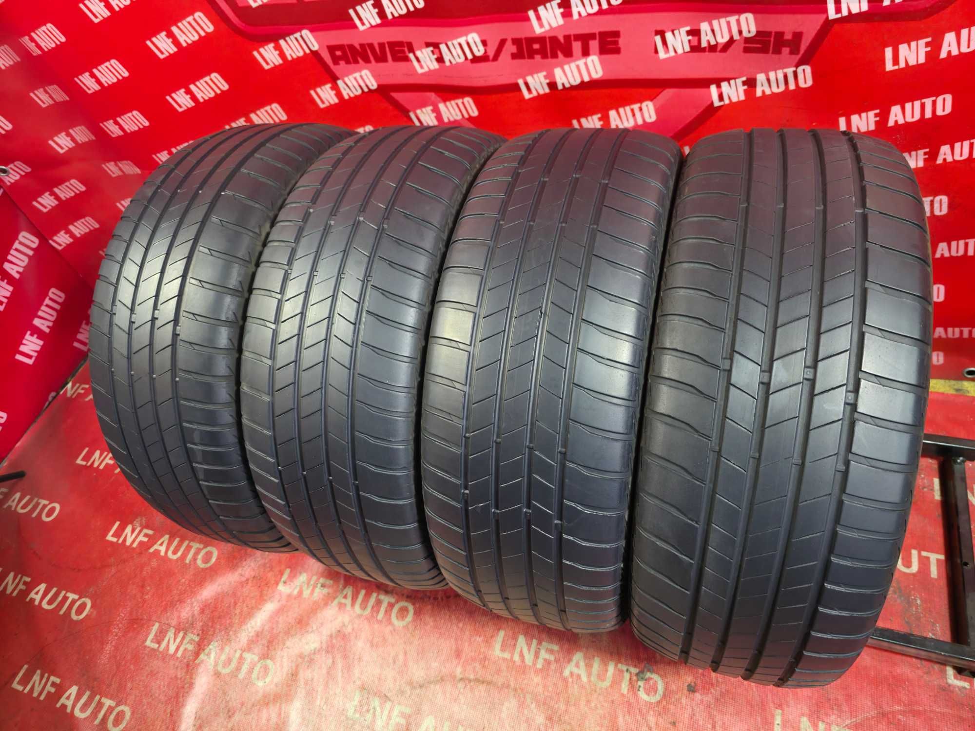 Anvelope de VARA - 215/55/17 - BIRDGESTONE - 5.35 MM - DOT 2020 !