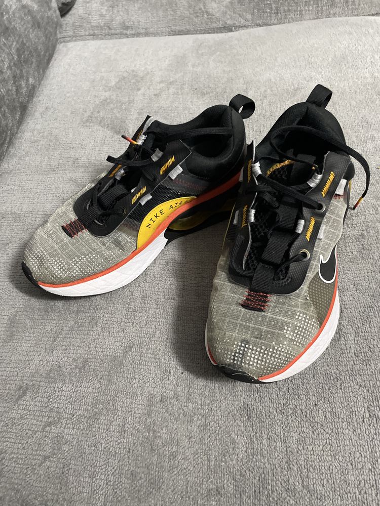 Маратонки Nike air max