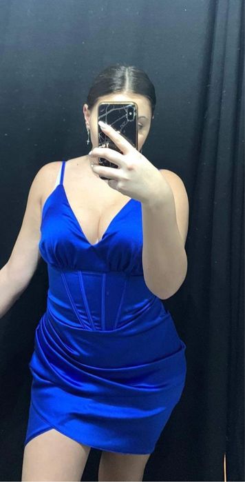 Rochie scurtă elegantă