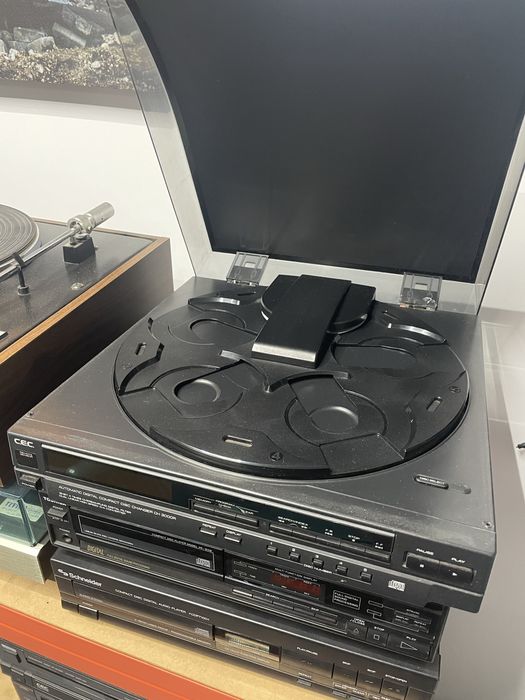 Cd player yamaha philips uher cec schneider fischer nikko universum