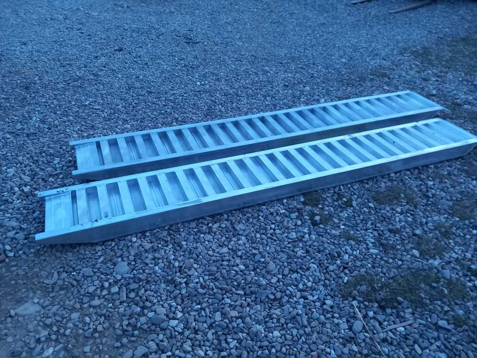 rampe aluminiu 3 tone. rampe aluminiu 3 m, o piesa