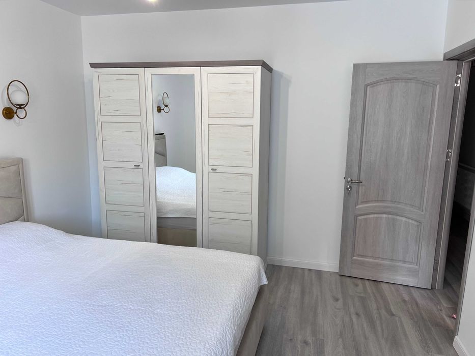 Apartament/casă regim hotelier80mp+Curte 200mp Constanța 3 camere