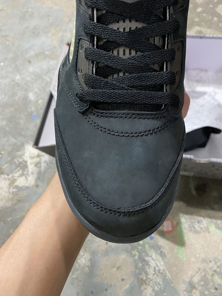 Air Jordan 5 "Gore-Tex Off Noir"