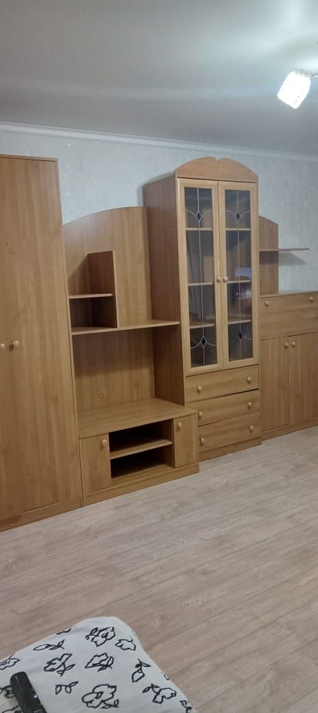 Горка, стенка для гостиной