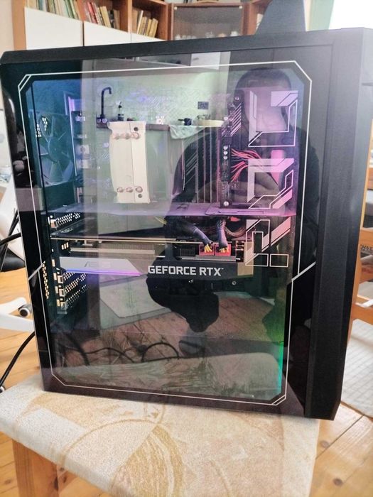 Геймърски Компютър ASUS ROG