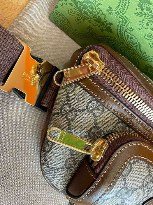 Чантичка за кръст Гучи Оригинална Supreme Кожа Колан Gucci Belt Bag