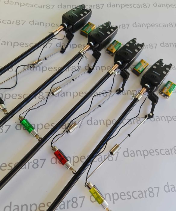 Set 4 Avertizori digitali TLI05 cu 4 swingere cu iluminare si 4 Tije