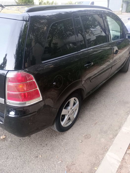 Zafira b an 2007