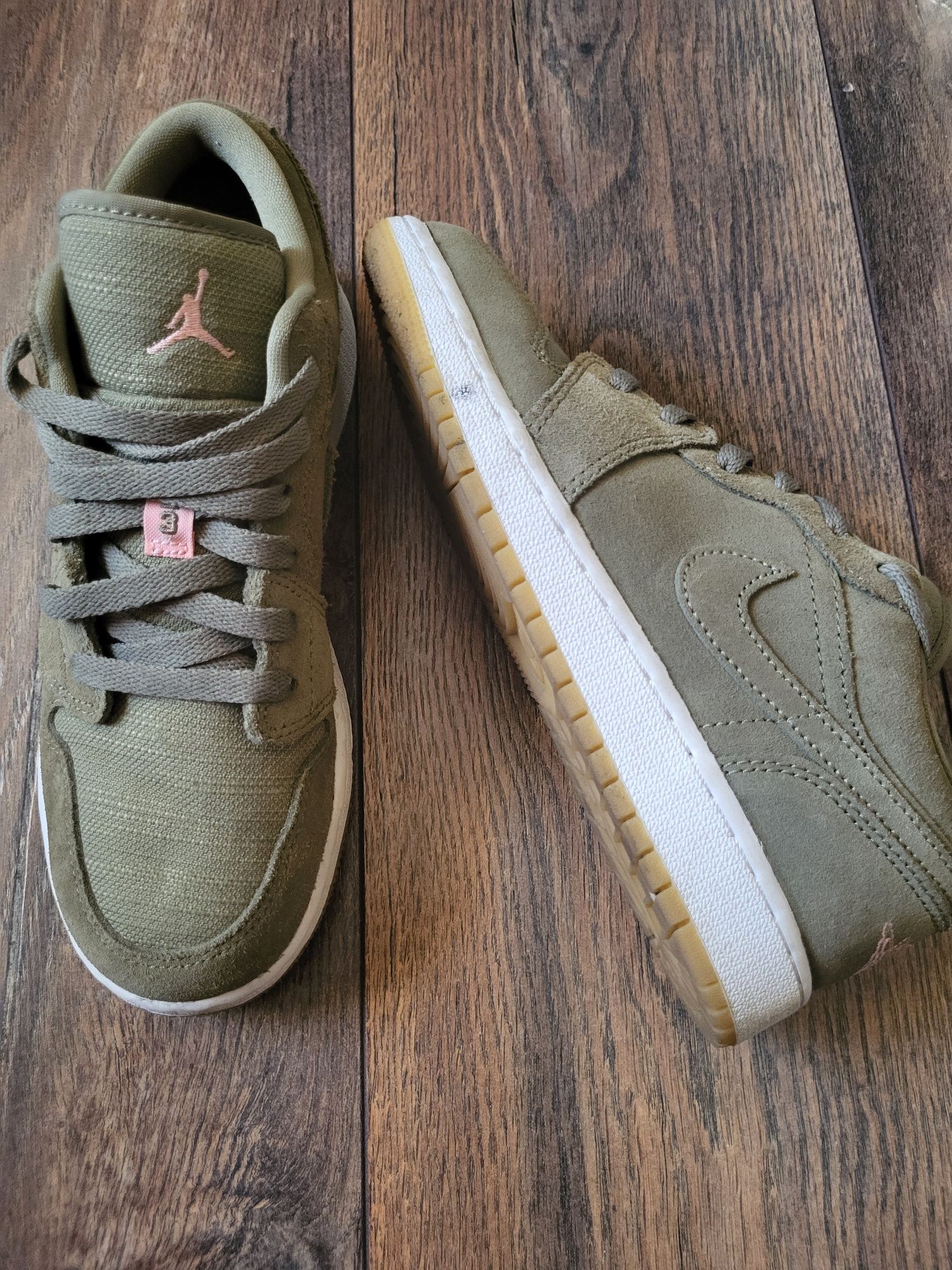 Nike air Jordan blue 1 low