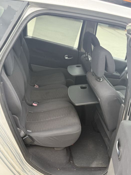 Renault scenik 1.5 dci keyless