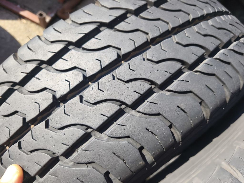 215/65/16" 4бр Dunlop econodrive,dot0723,8mm