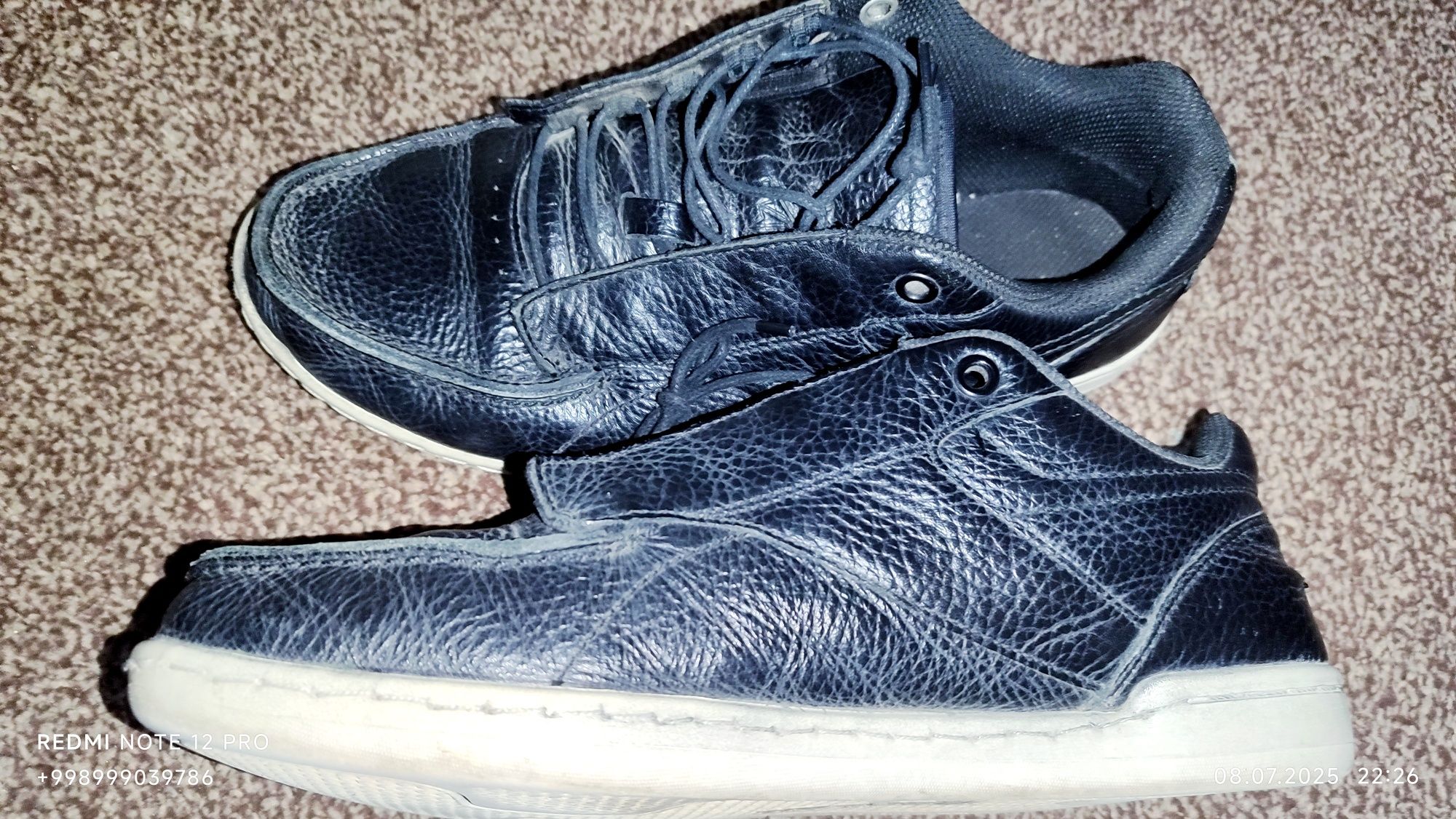Original Reebok 41 razmerga tushadi