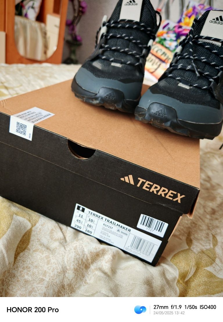 Маратонки Adidas terex