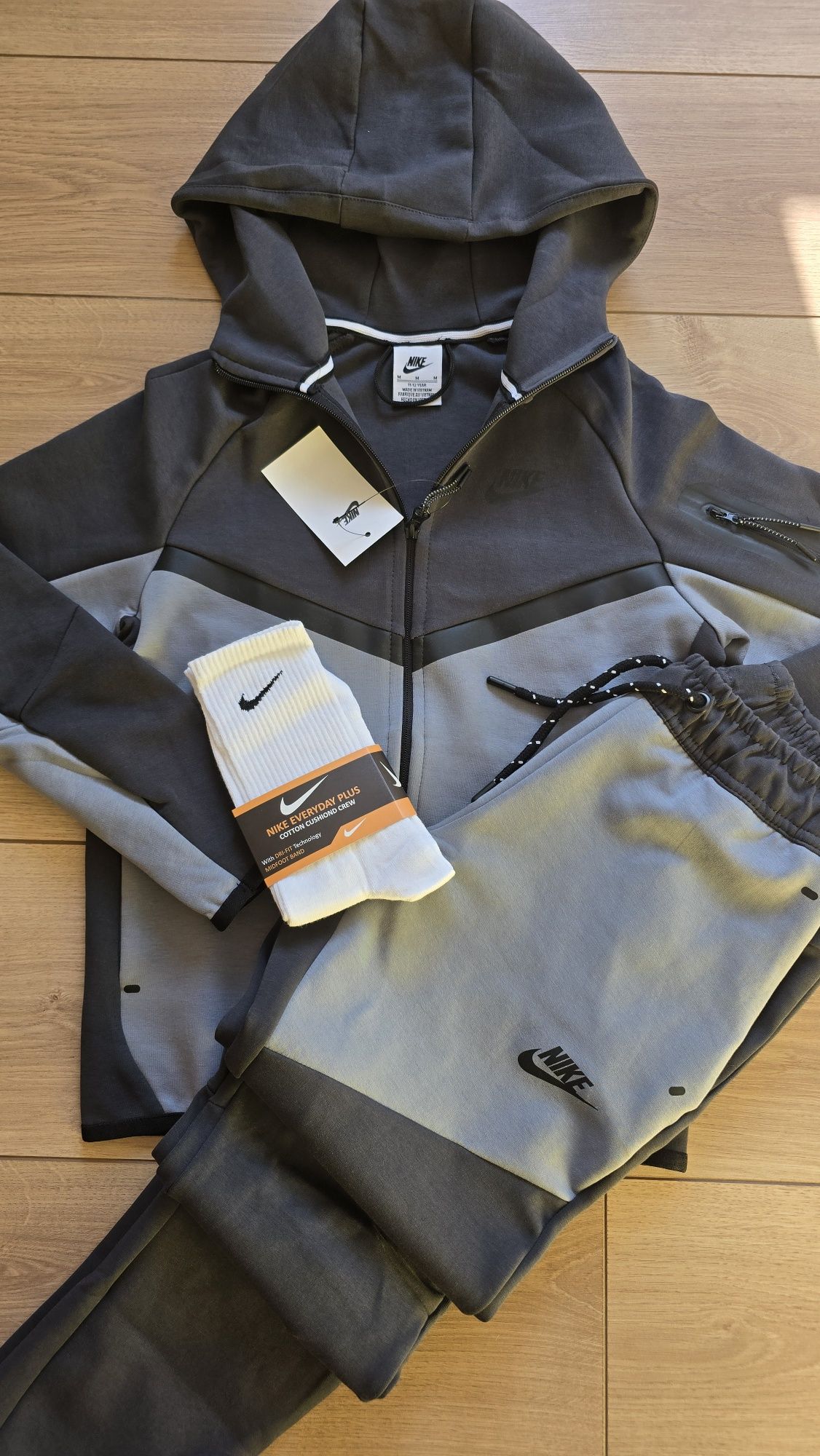 Детско-Юношески Nike Tech Fleece 3 цвята