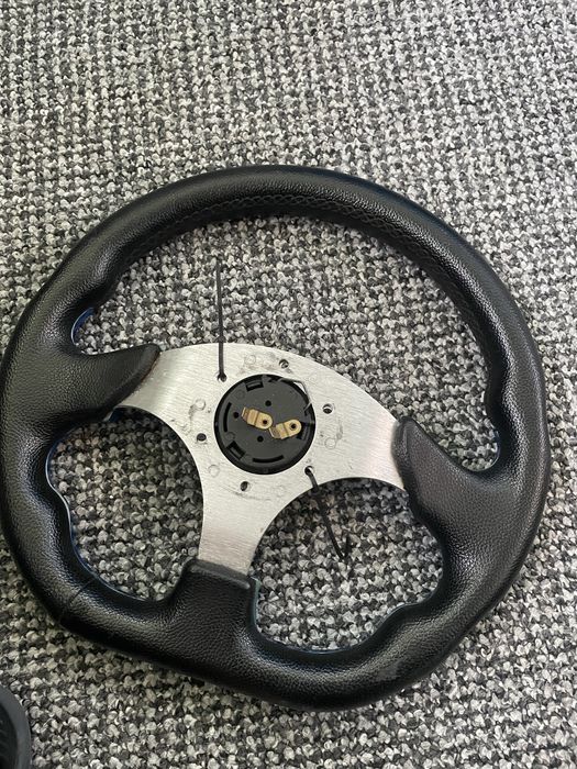 Volan auto  33/ 36 cm