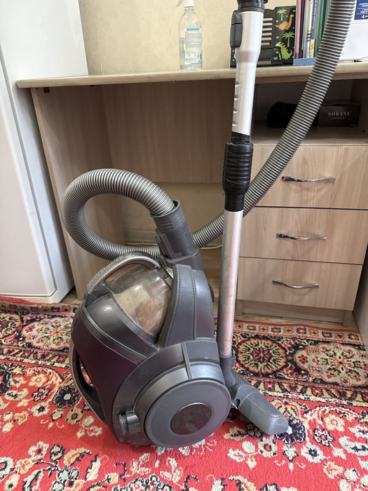 Продам пылесос компрессор фирмы LG