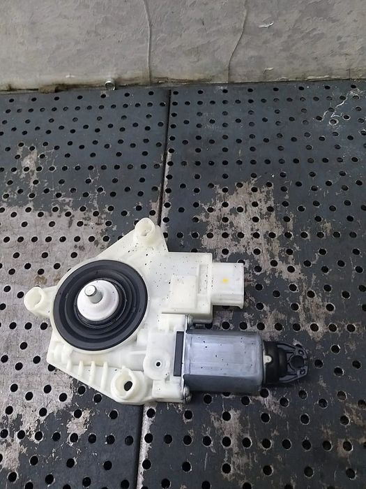 Motoras macara dreapta spate bmw x3 g01 g49294-100