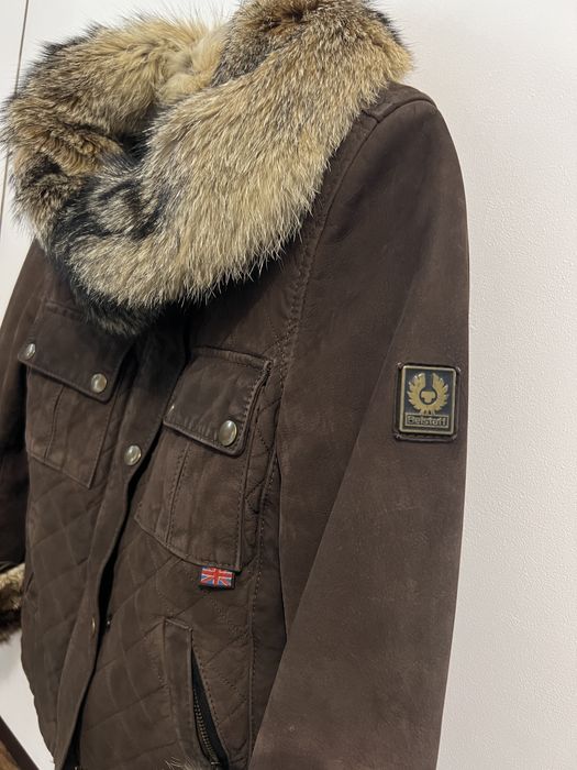 Vand geaca Belstaff, 100% originala, din bumbac cerat.