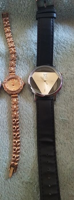 Часы женские и мужские