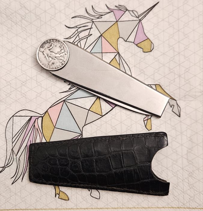 Еloi pernet за Hermes джобен нож.