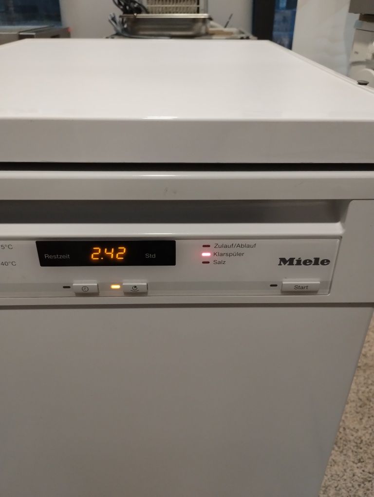 Съдомиялна MIELE 45 см.Свободностояща