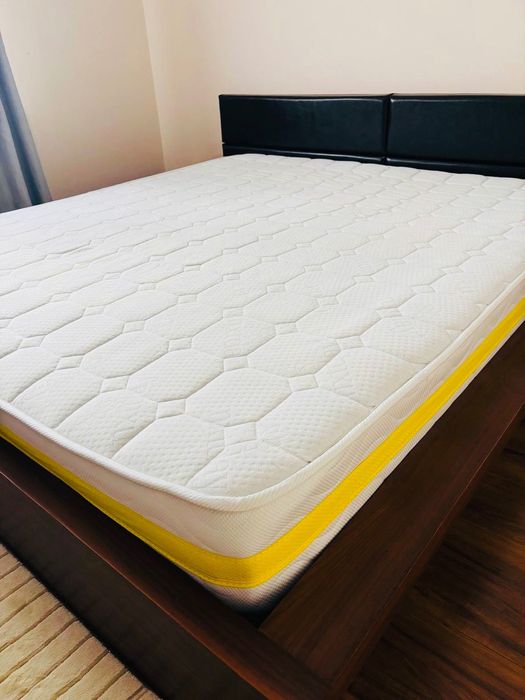 Vand dormitor Mobepert lemn masiv