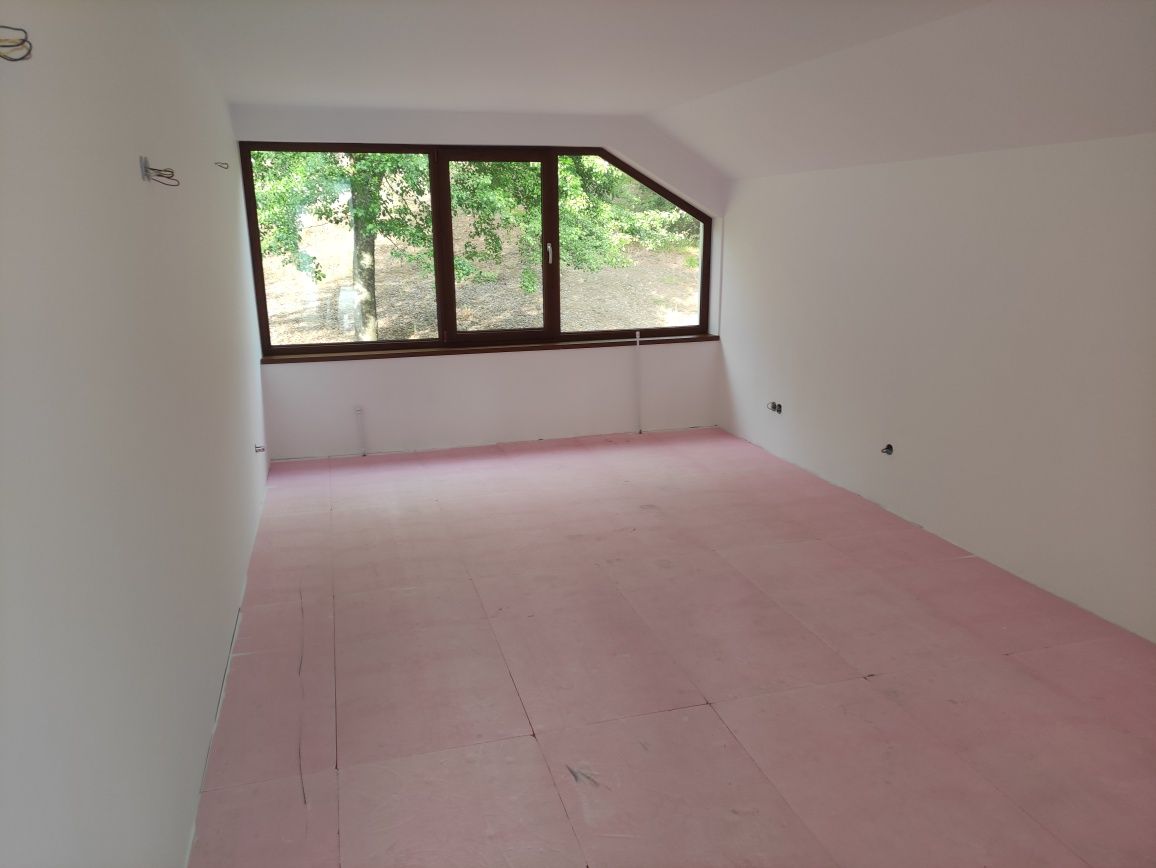 Casa , locuință în comuna Mosoaia