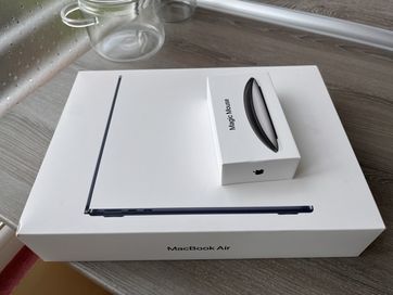 Apple MacBook Air 13.6