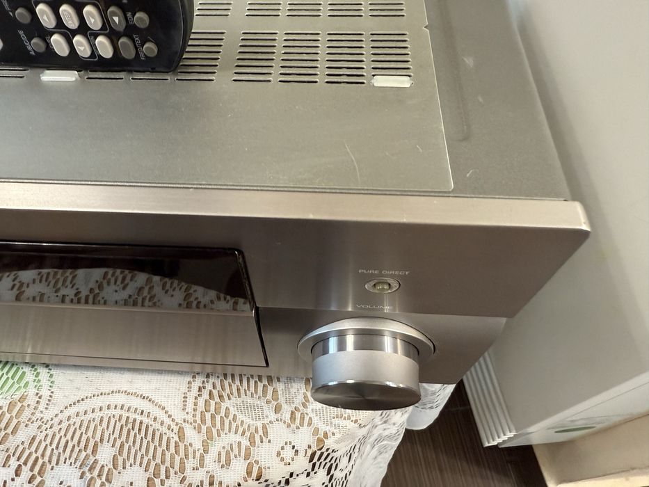 Yamaha RX-V1900 usb Hdmi