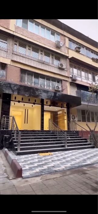 Центр Ц-1 Бутик Магазин,Кофейня Ор-р Чайков,Дольче Италия