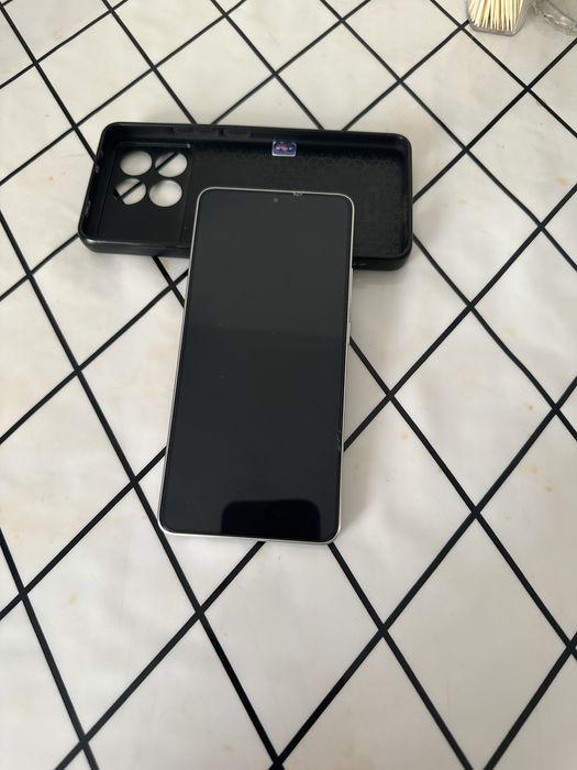 POCO X5 PRO 5G продается