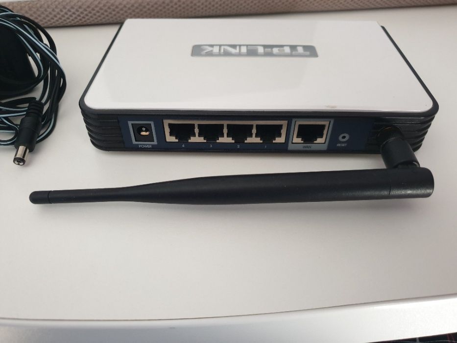Router Wireless TP-Link TL-WR542G