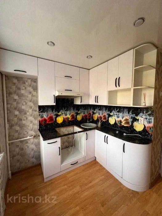 Продажа 3-комнатной квартиры Уральская 19млн