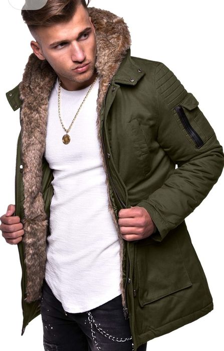 Зимна мъжка парка с качулка  ,р/р Л