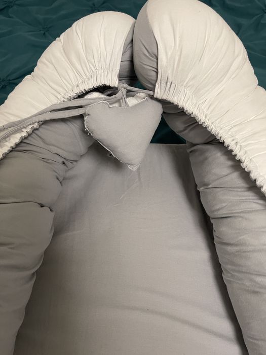 Baby nest nou nascuti