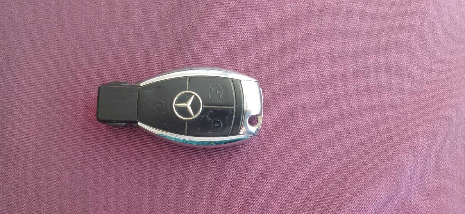 Ключ за Mercedes