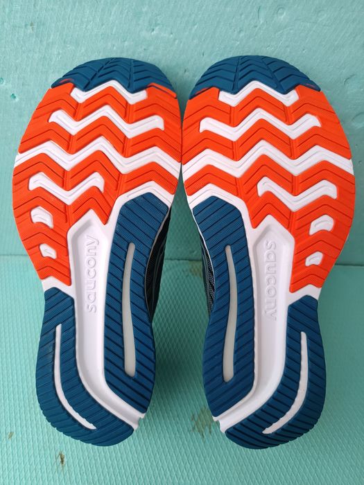 Saucony Guide 13 спортни маратонки за бягане N.46,5 стелка 30см.