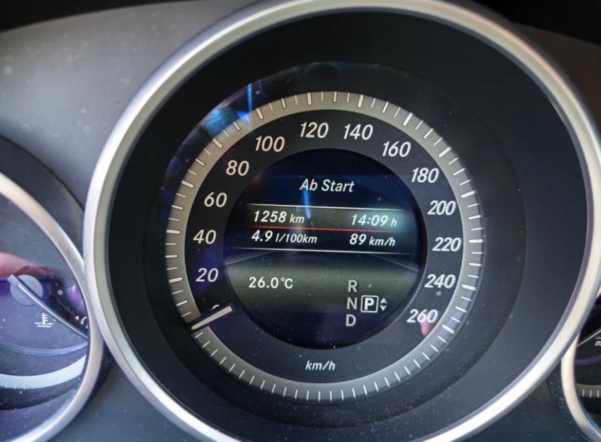 Mercedes-Benz E200 Bluetec W212 Facelift