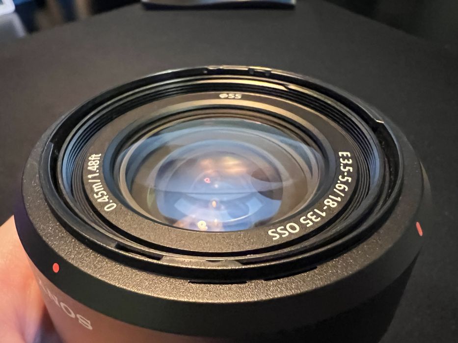 Obiectiv Sony 18-135mm