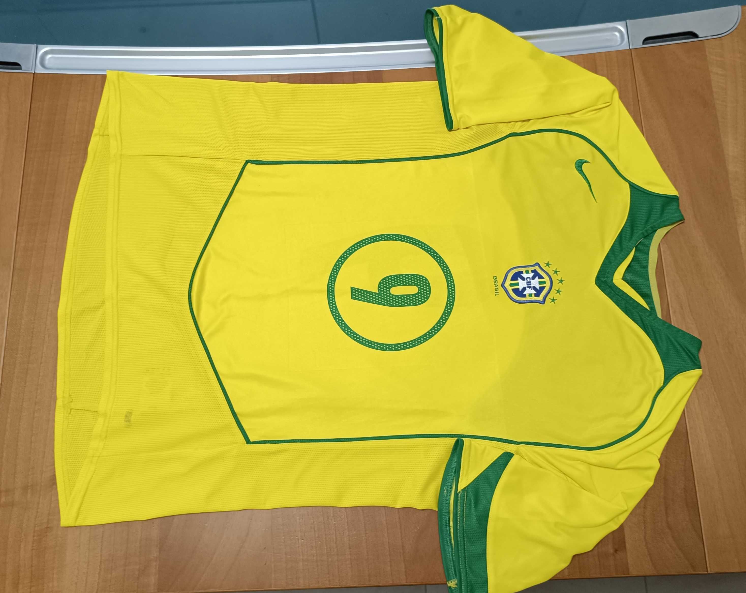 Nike Brazil-#9-Ronaldo-2004-2006-Много Запазена