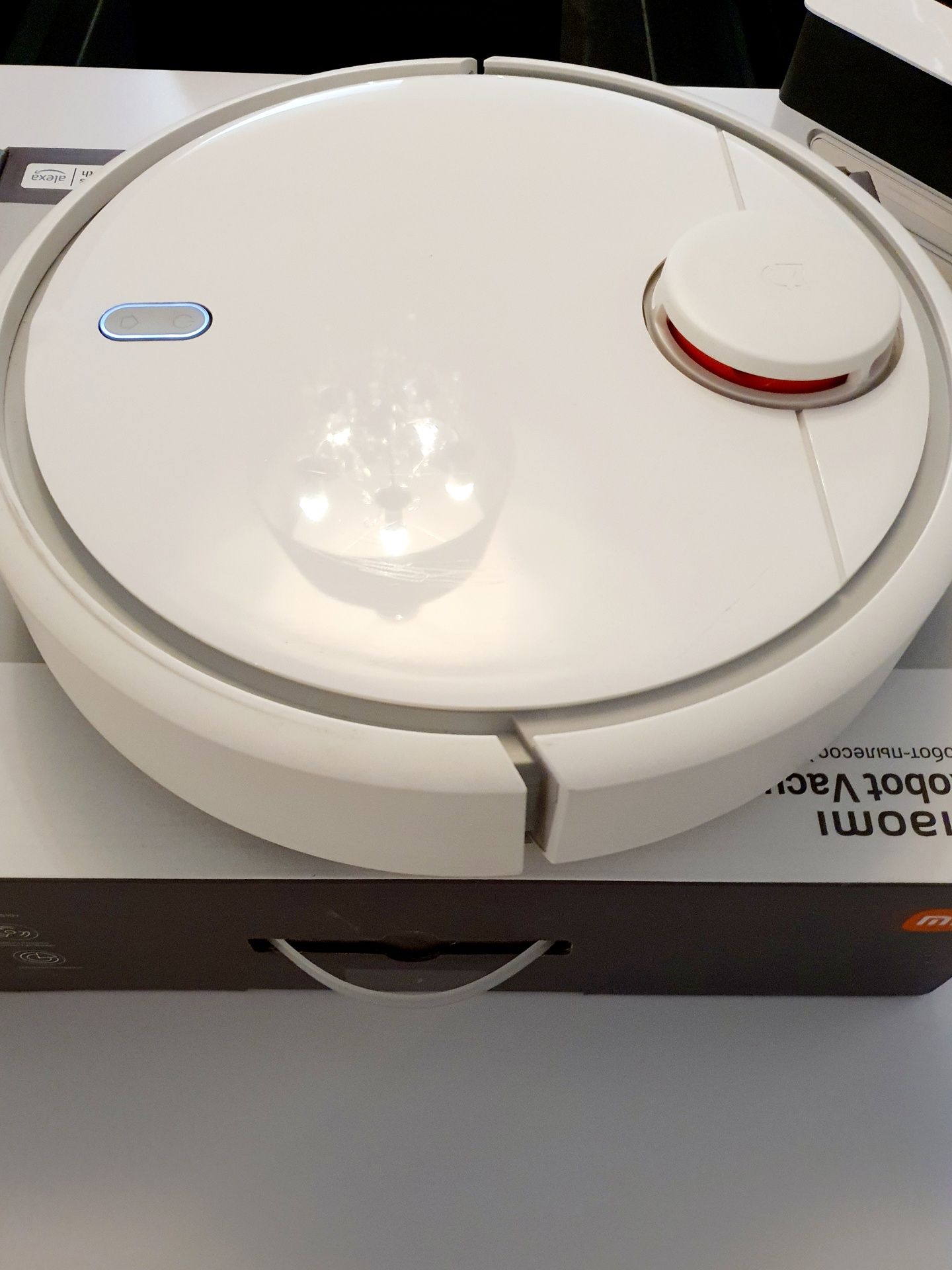 Robot aspirator Xiaomi Mi Robot Vacuum