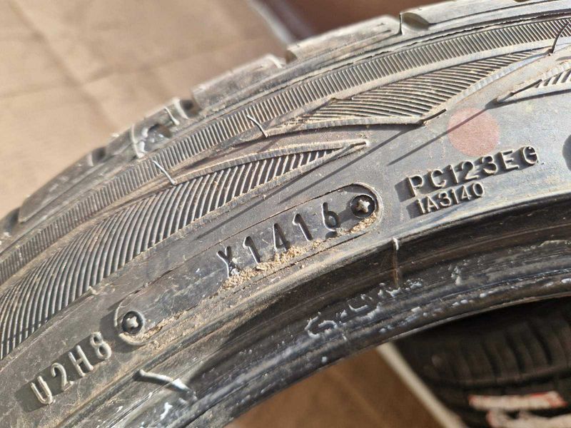 4 Falken R17 225/45
летни гуми Runflat 
DOT1416