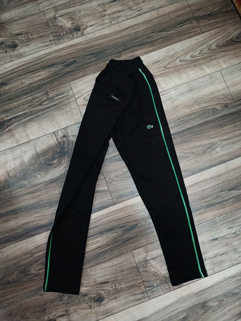 Unique Fashion °