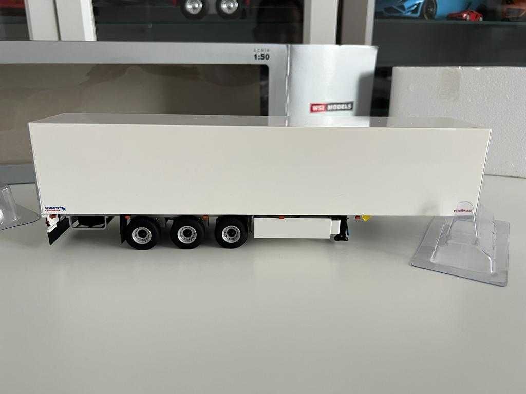 Schmitz Cargobull Box Trailer - 3 Axe - WSI Models - 1:50