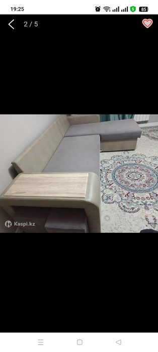 Продам диван для гостиной