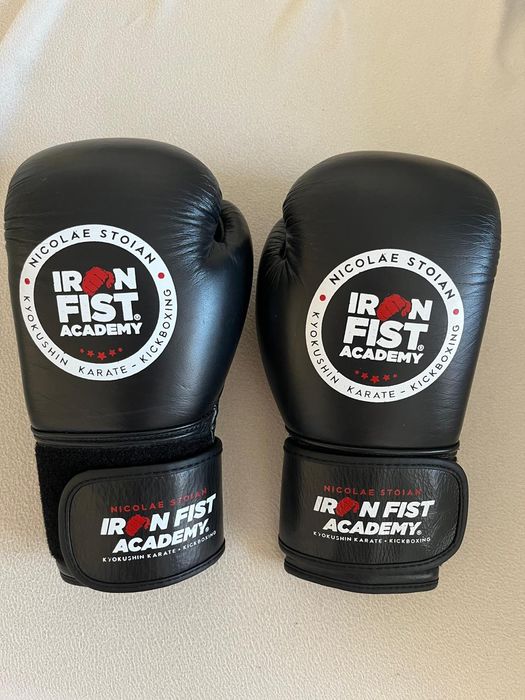 Mănuși antrenament arte marțiale