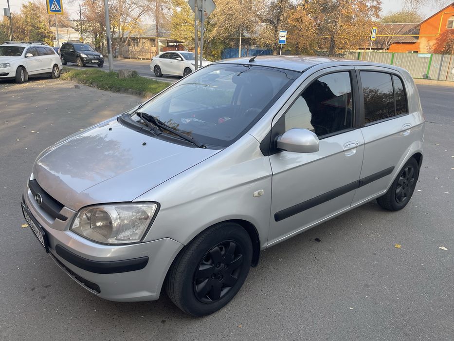 Машина Хондай гетц