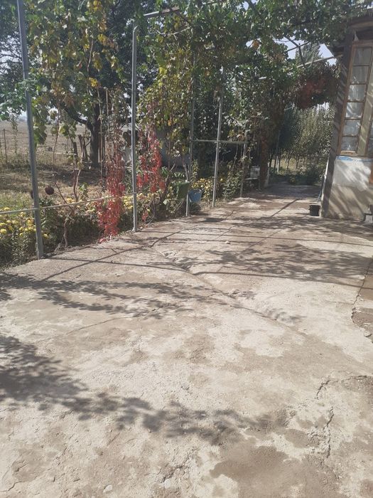 Бостанлыкский район 13 соток 4 комнаты