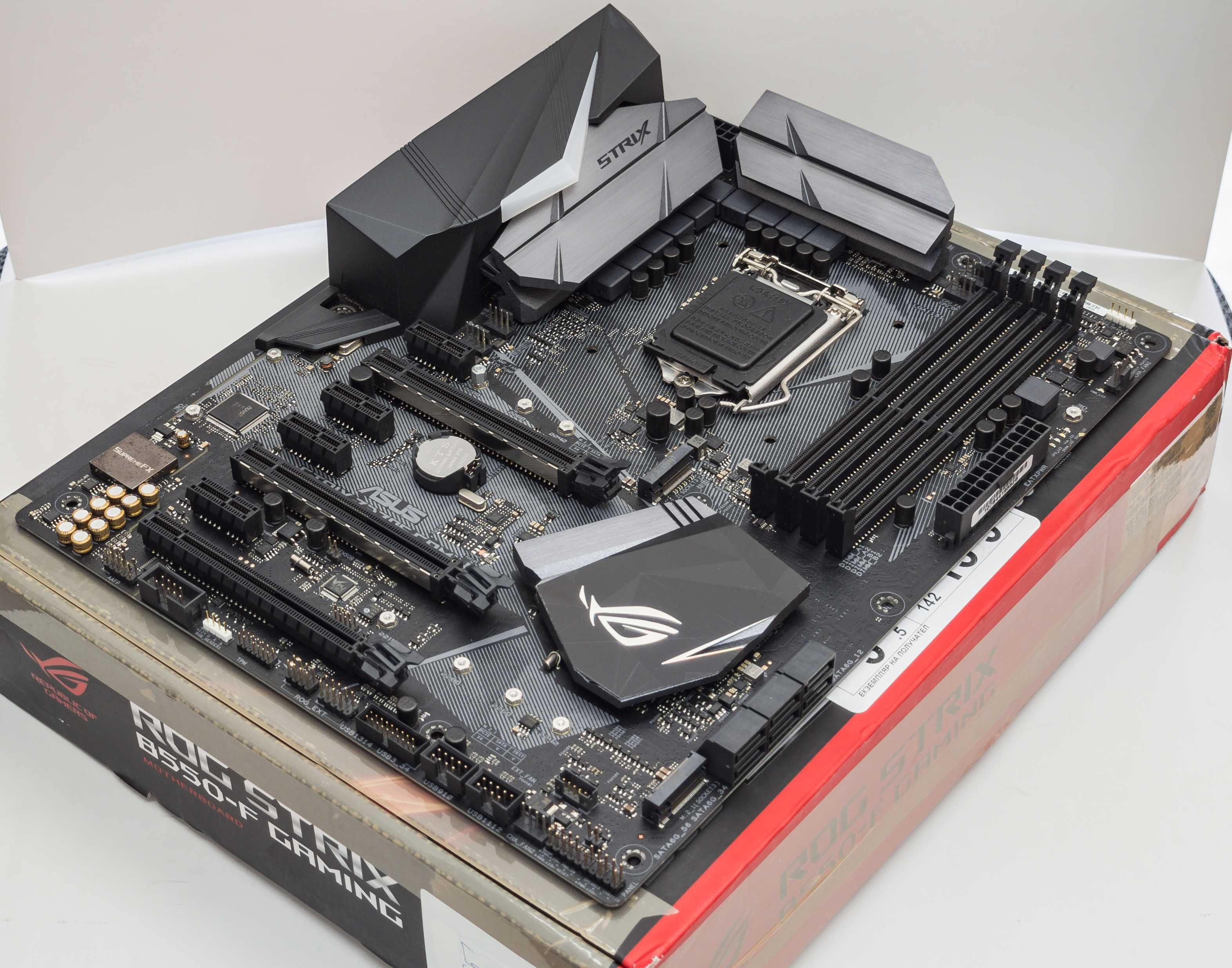 ASUS ROG Strix Z270F Gaming Дънна платка