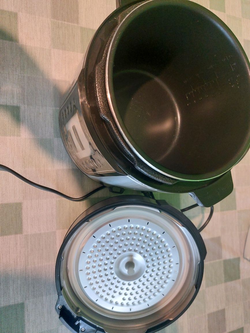 Multicooker MYRIA MY4450, 6l, 1000W, 14 programe